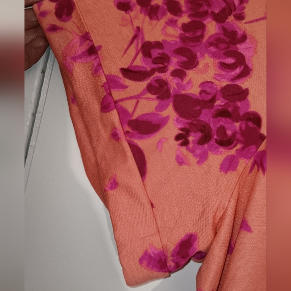 Isaac Mizrahi Live Floral Blouse Size 4X - Picture 5 of 7